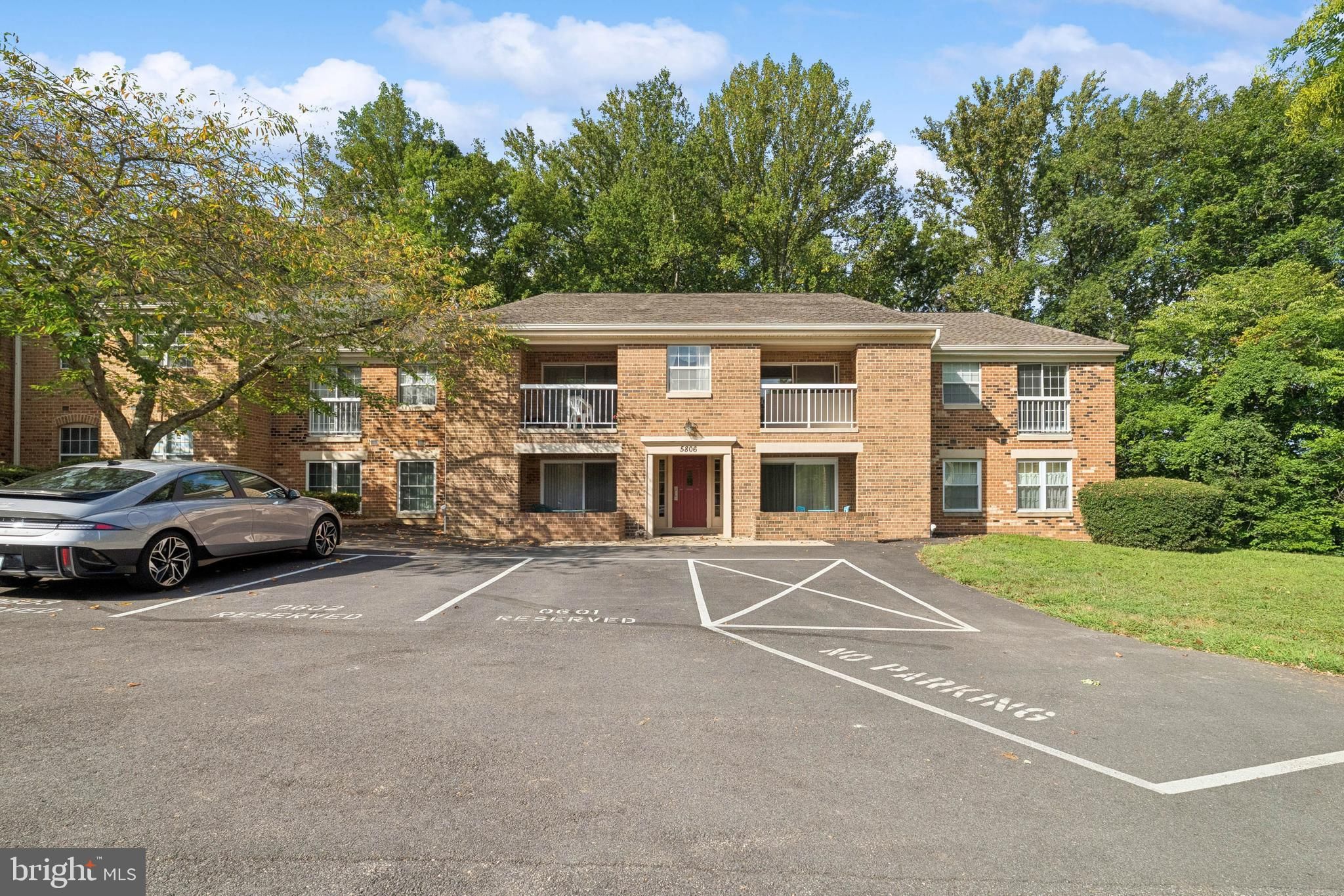 5806 Cove Landing Road 304