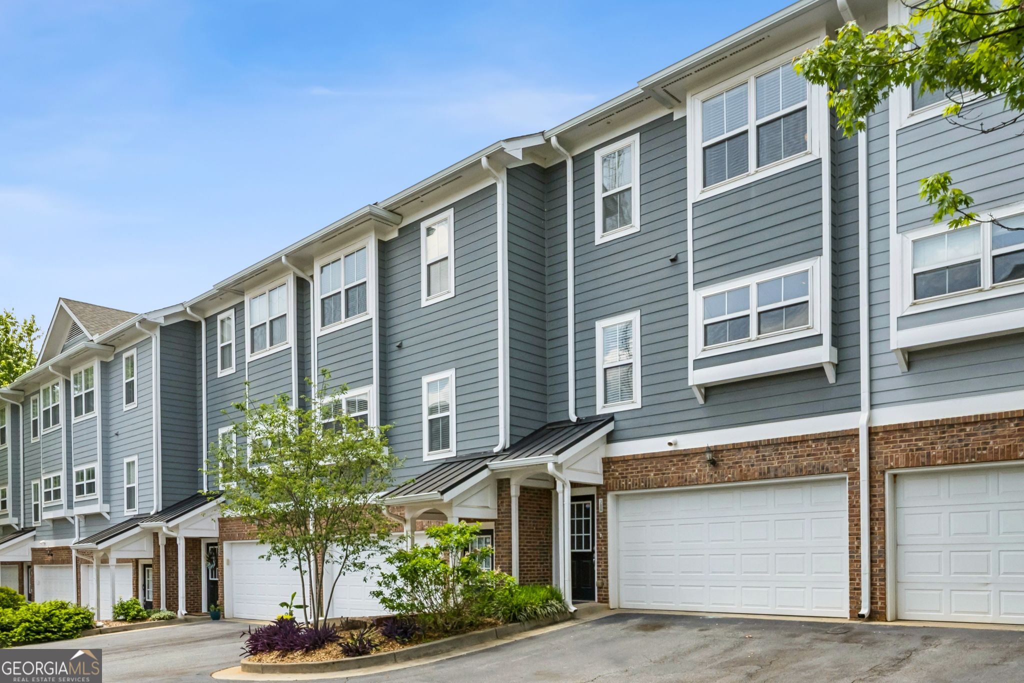 306 Carlyle Park Drive Ne