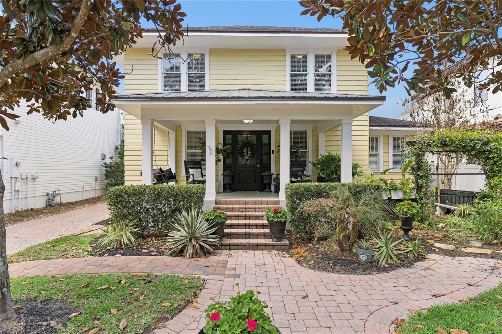 1232 Poinsettia Avenue