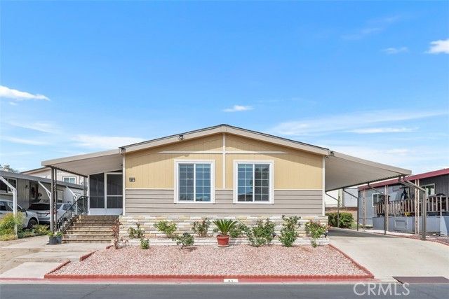 1456 E Philadelphia St Spc 41