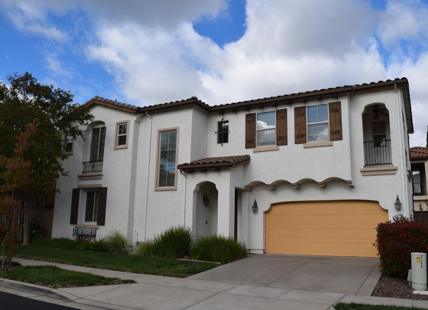 3288 San Vicente Road