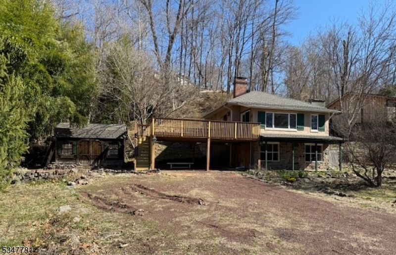 6 Quarry Road