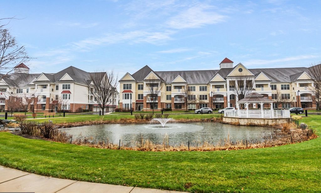 Meridian of Valley Square