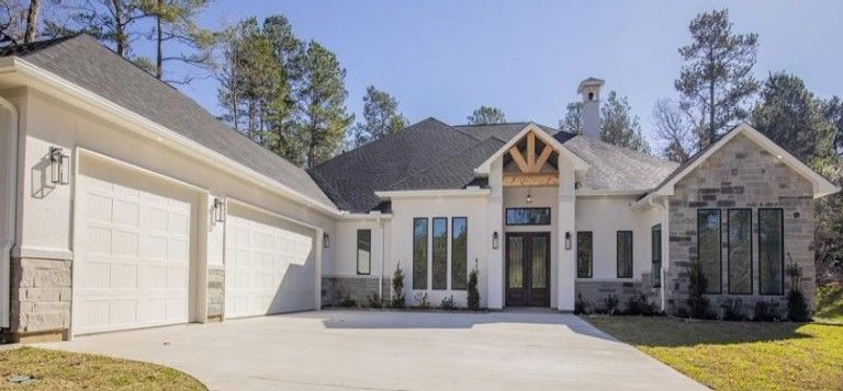 13010 Royal Hill Court