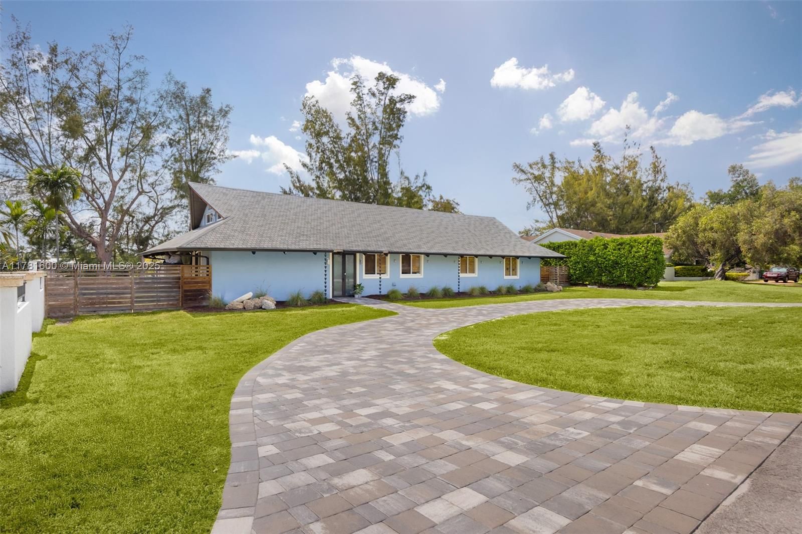 5840 Sw 73rd Ave