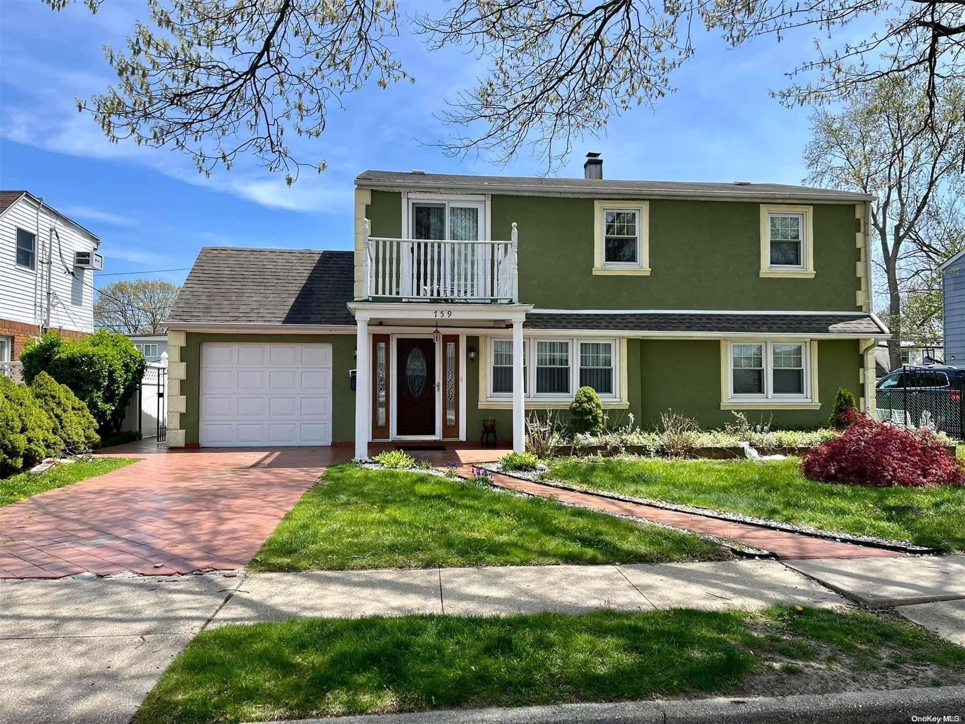 759 Arcadian Avenue