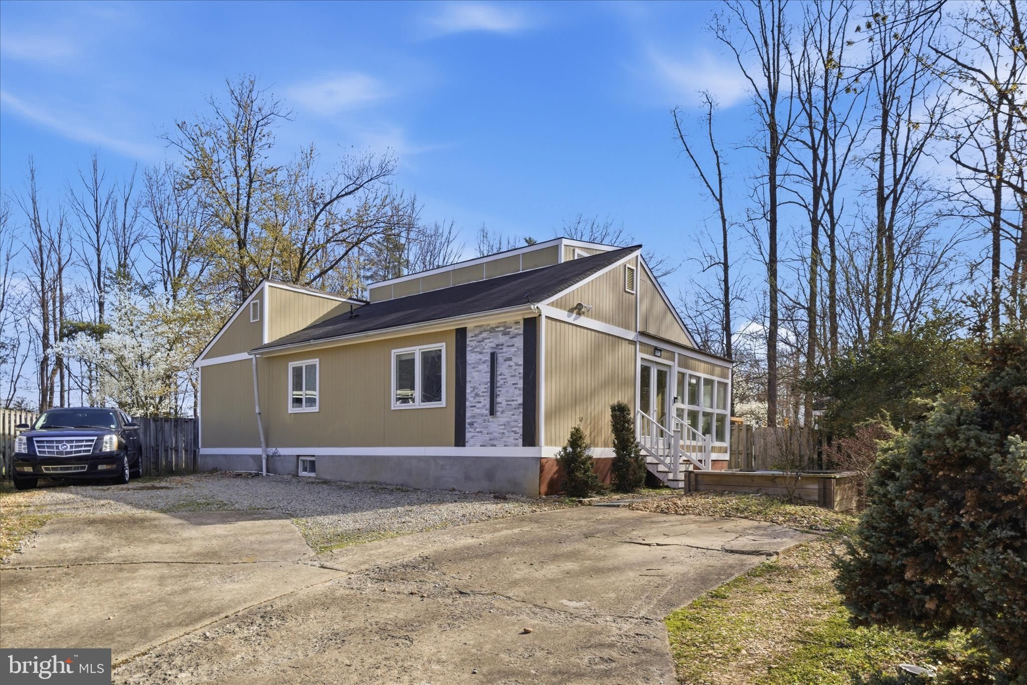 5515 Westcliff Court