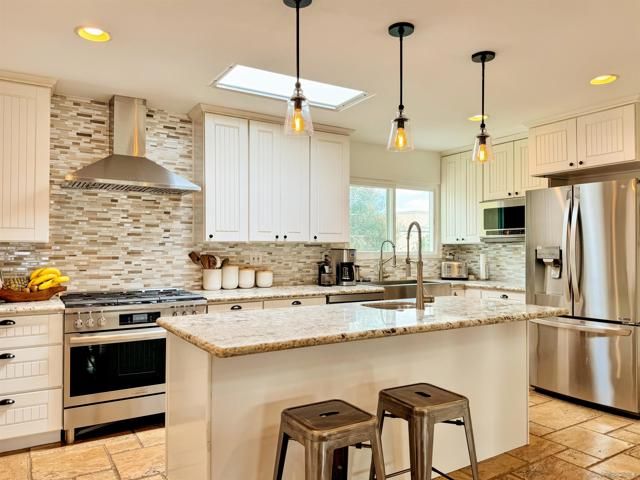 3044 Meadow Grove Dr