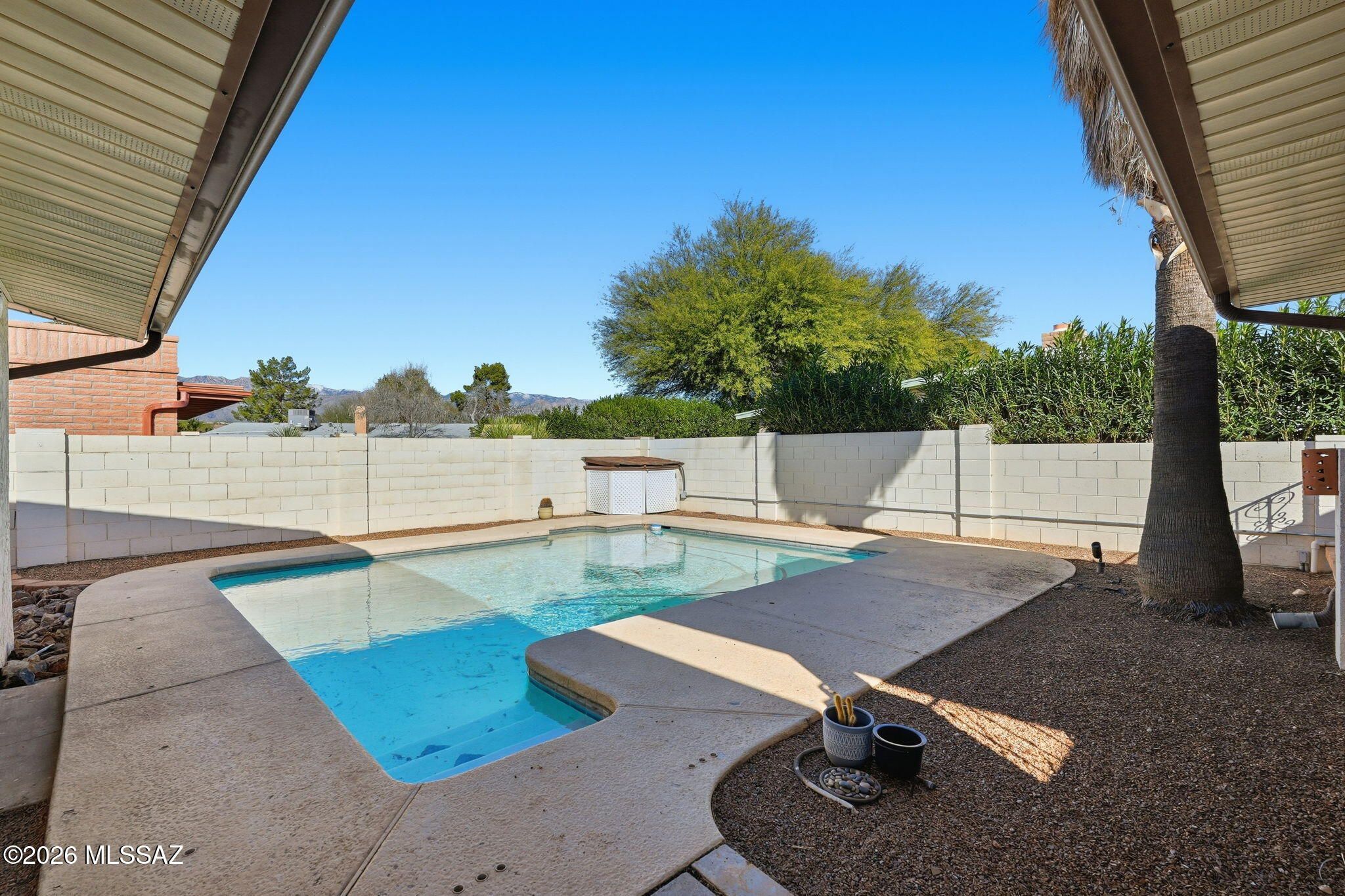 7502 E Rio Vista Circle