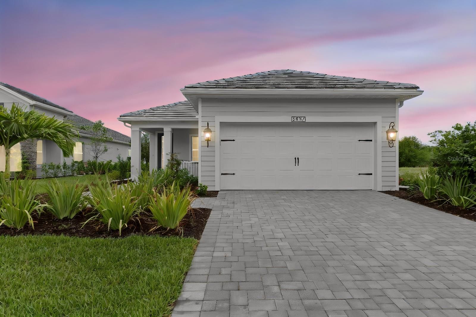 2937 Heritage Pines Drive