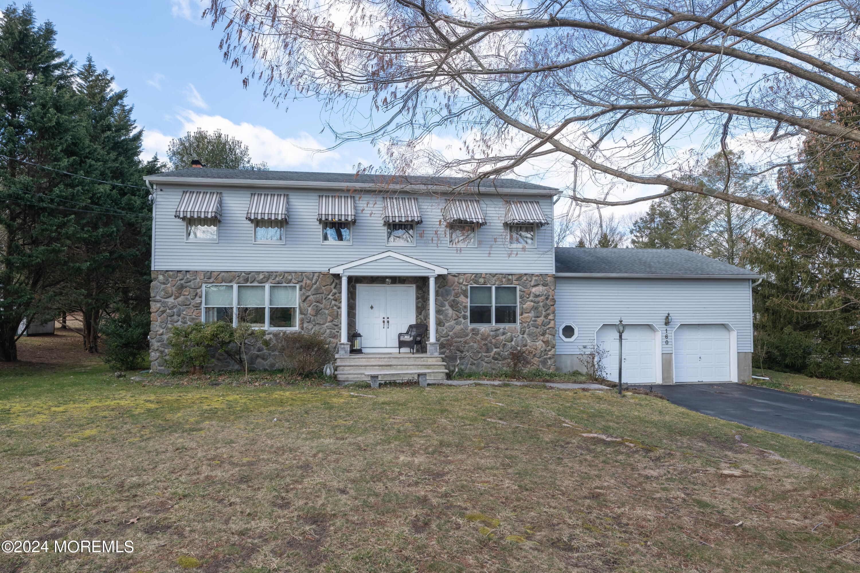 160 N New Prospect Road