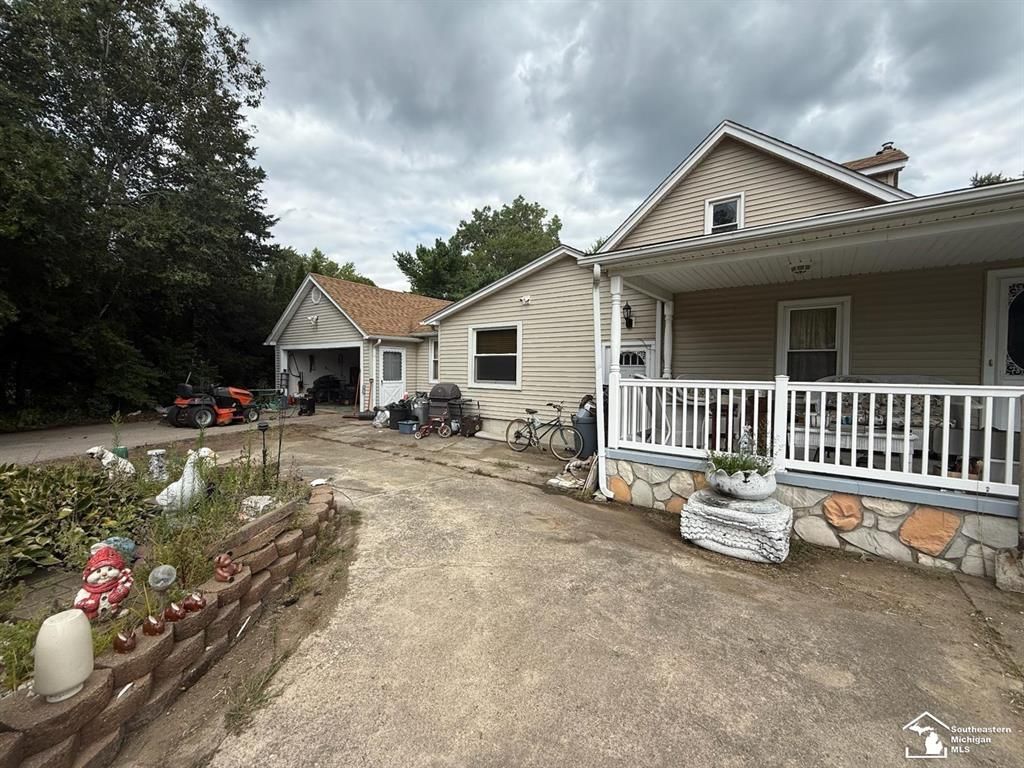 261 Carleton Rockwood Road