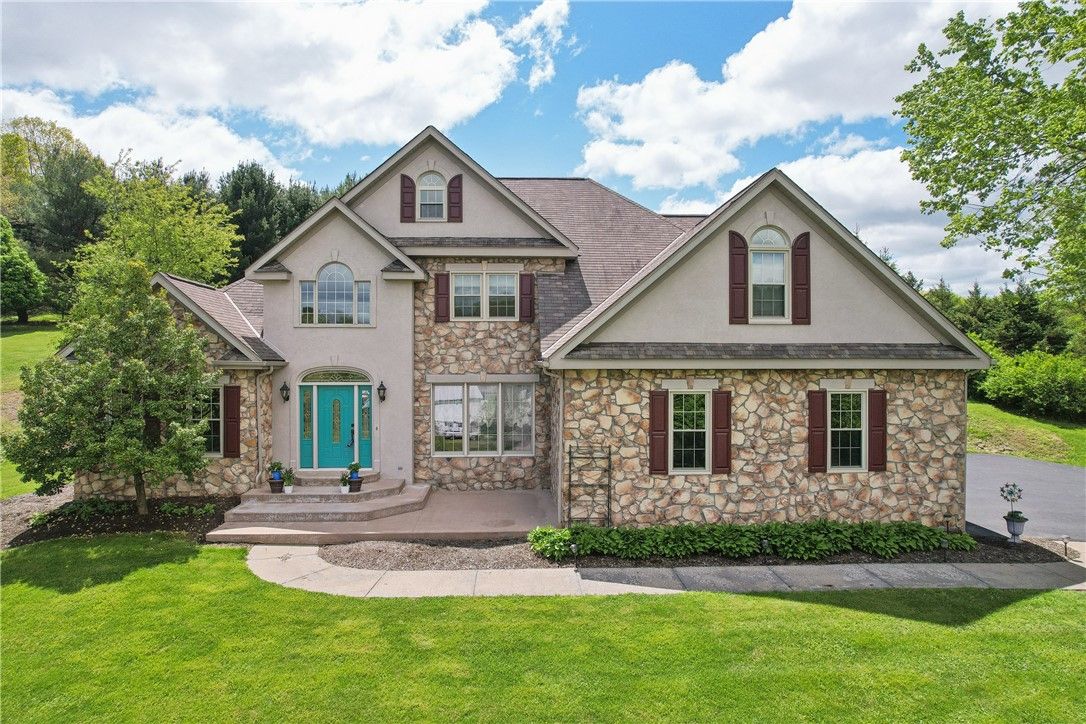 358 W Jefferson Road