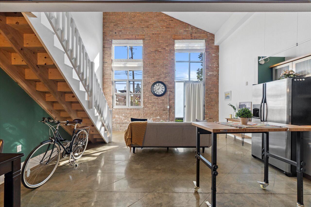 3059 North Weil Street 118