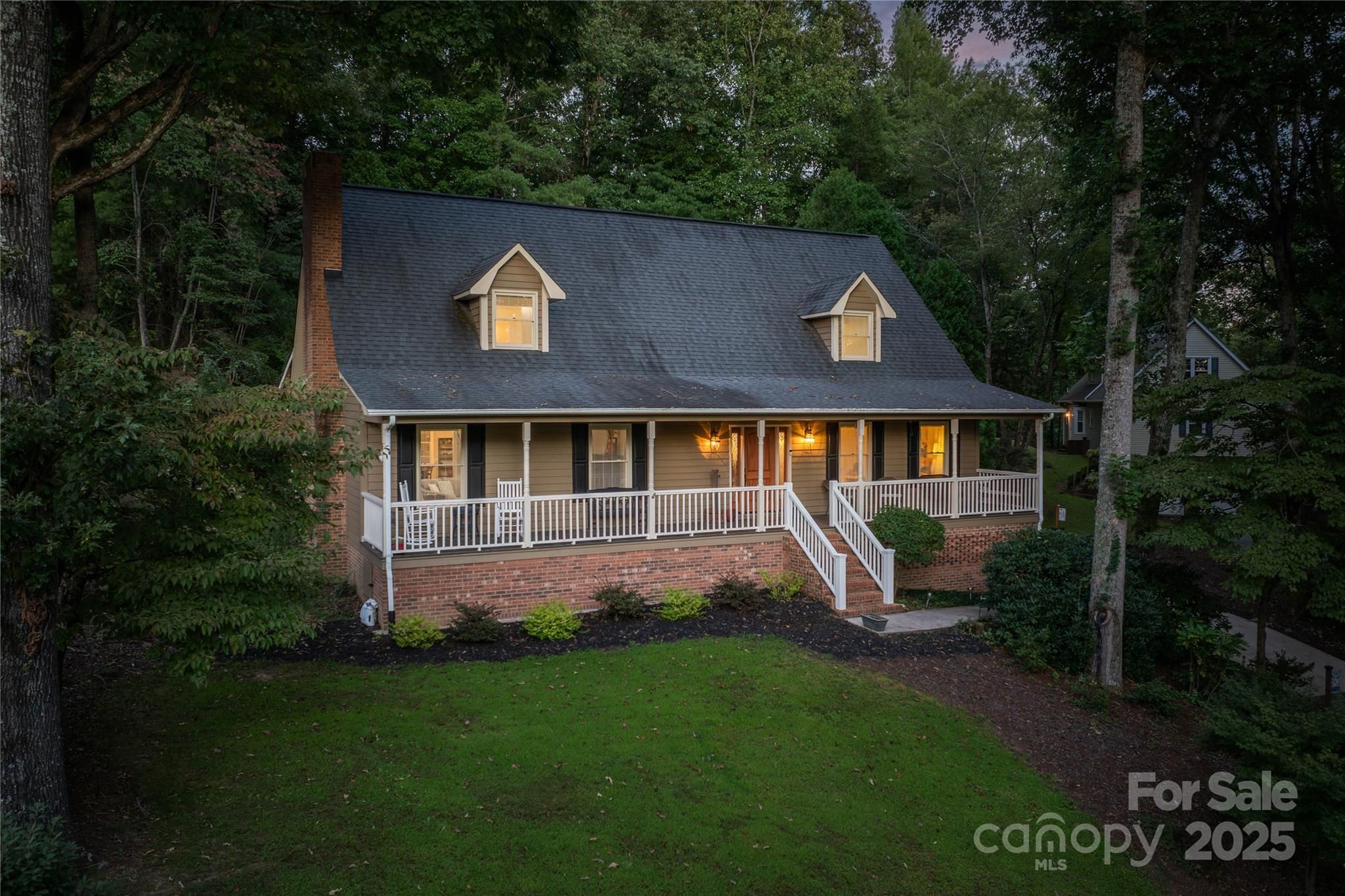 1010 Wellington Court