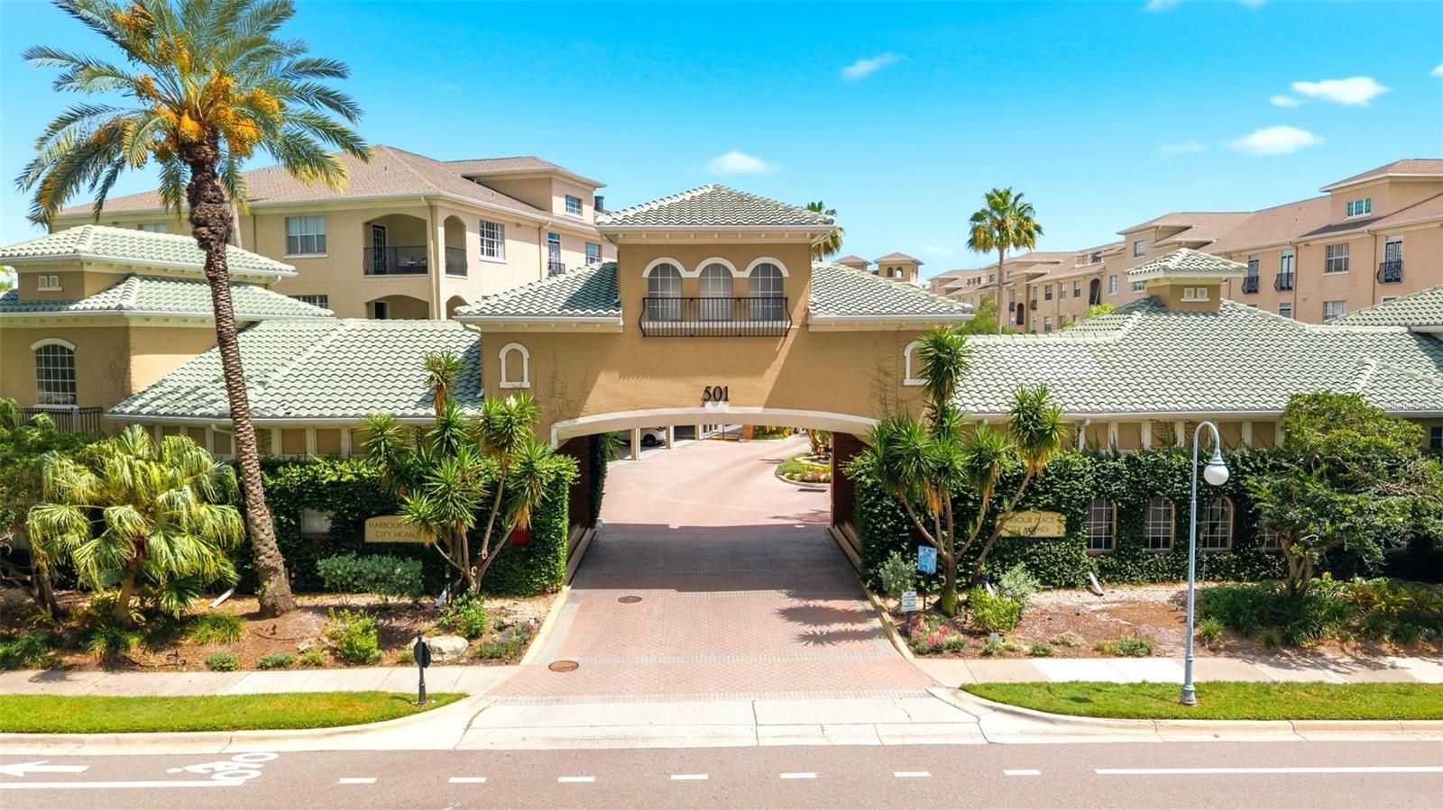 501 Knights Run Avenue 1325