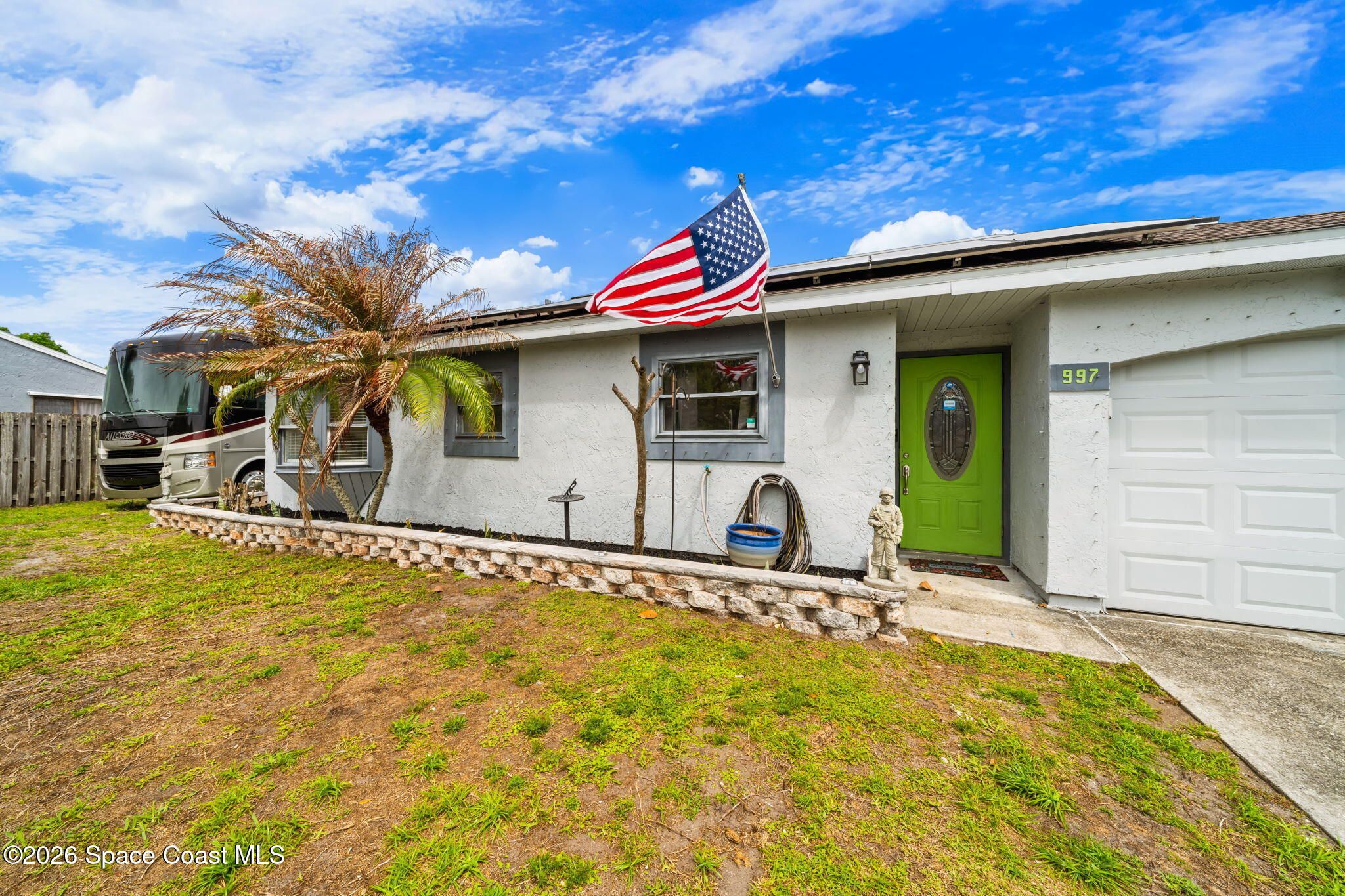 997 Boeing Street Ne