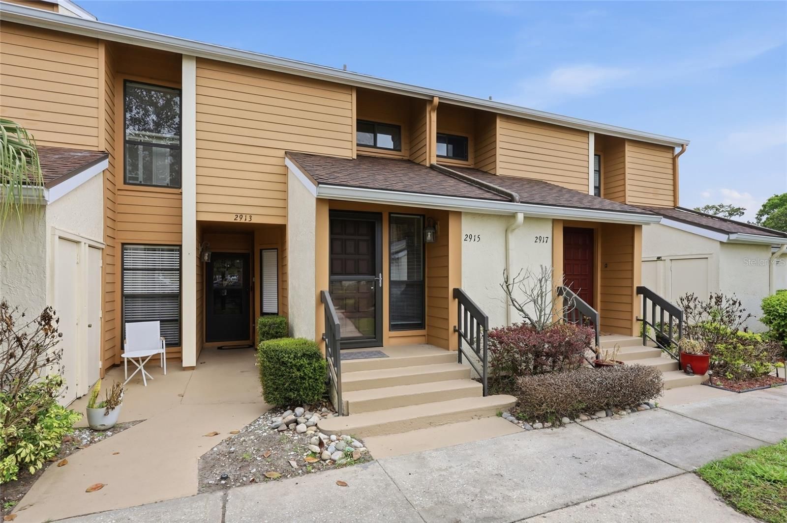 2915 Clubview Drive U4