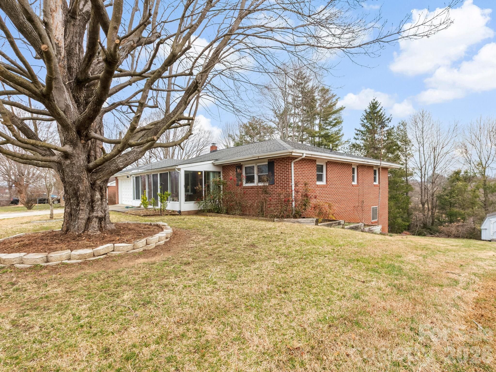 608 S Buena Vista Drive