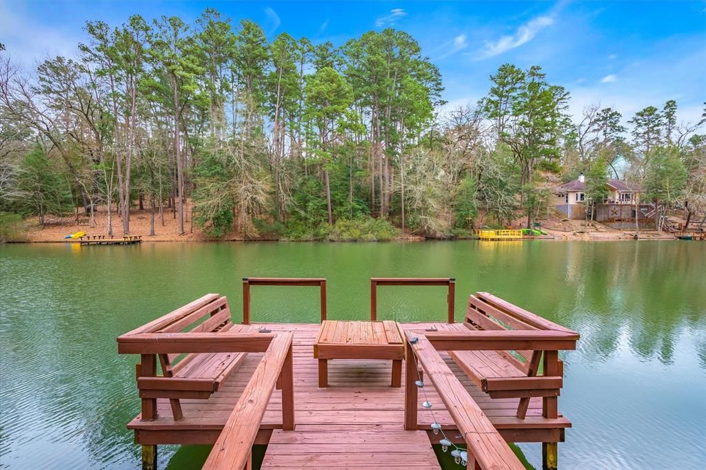 381 Winding Trail