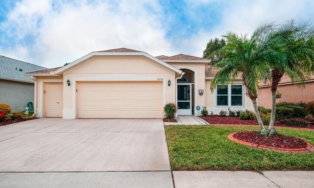 The Groves Golf and Country Club