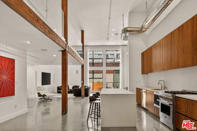 4115 Glencoe Avenue 107