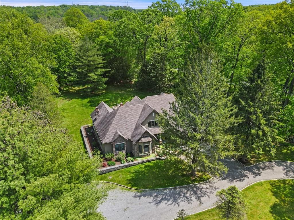 135 Sleight Plass Road