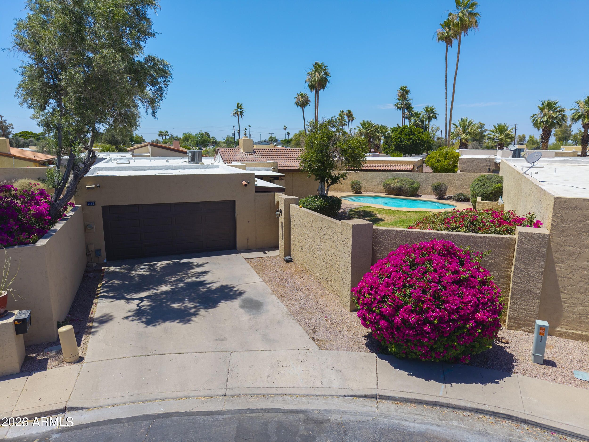 1118 N Cherry --