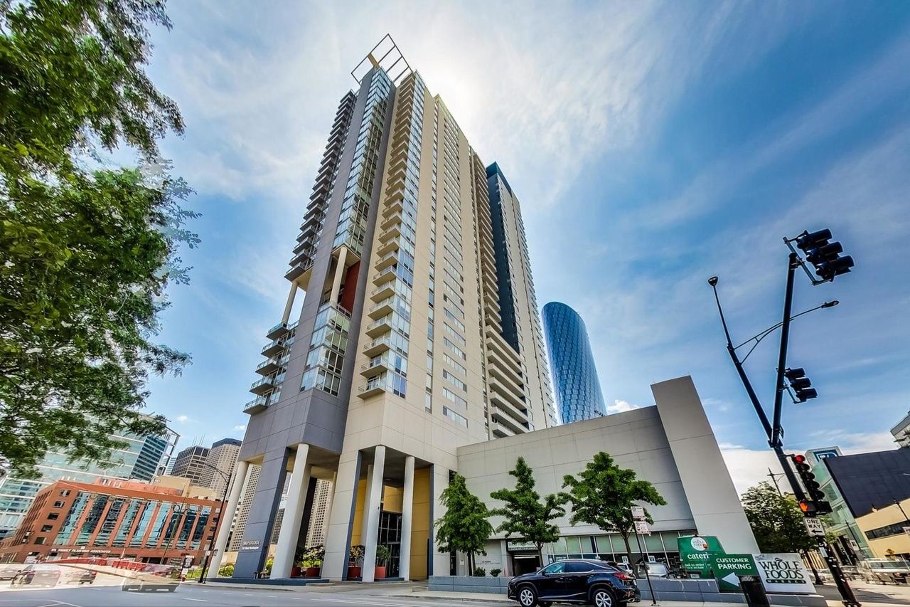 737 W Washington Boulevard 2702