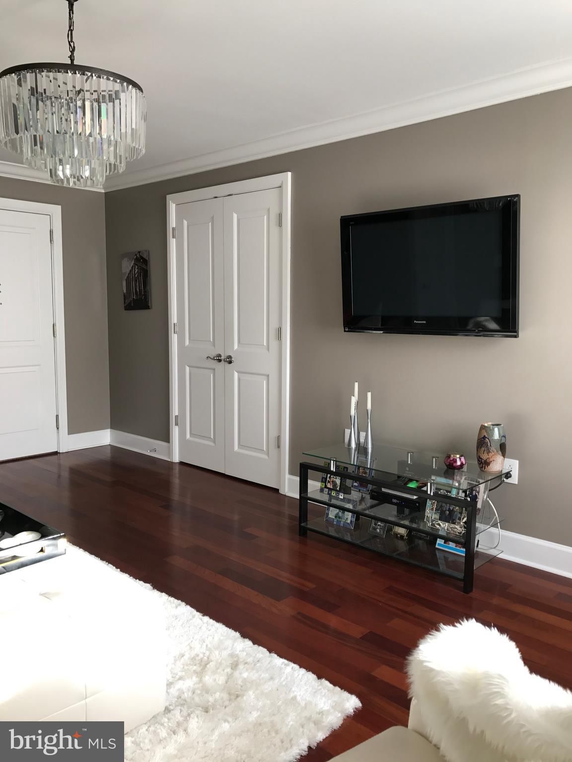 1701 Locust Street 15 1801