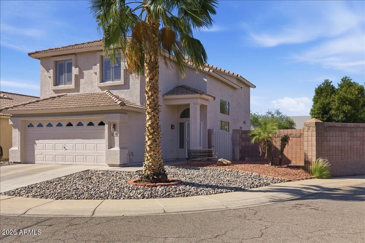 4740 E Mountain Vista Drive