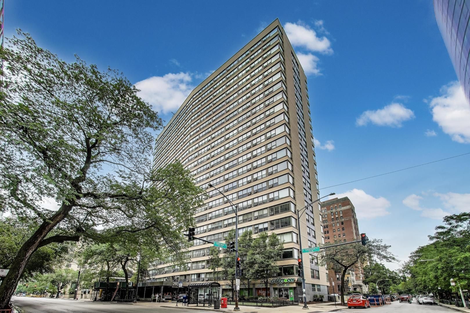 2930 N Sheridan Road 2111