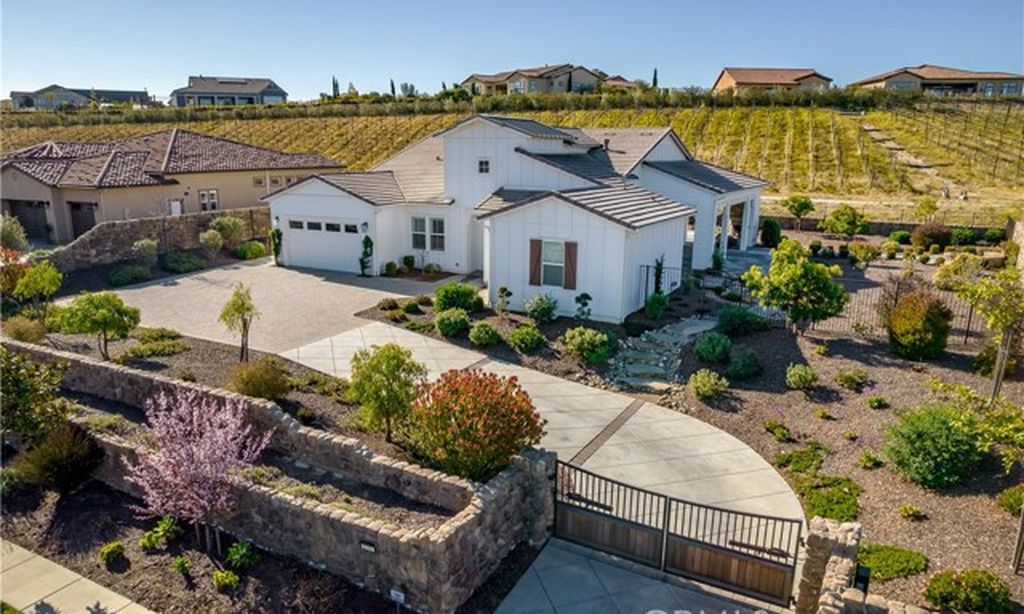 Trilogy® at Monarch Dunes