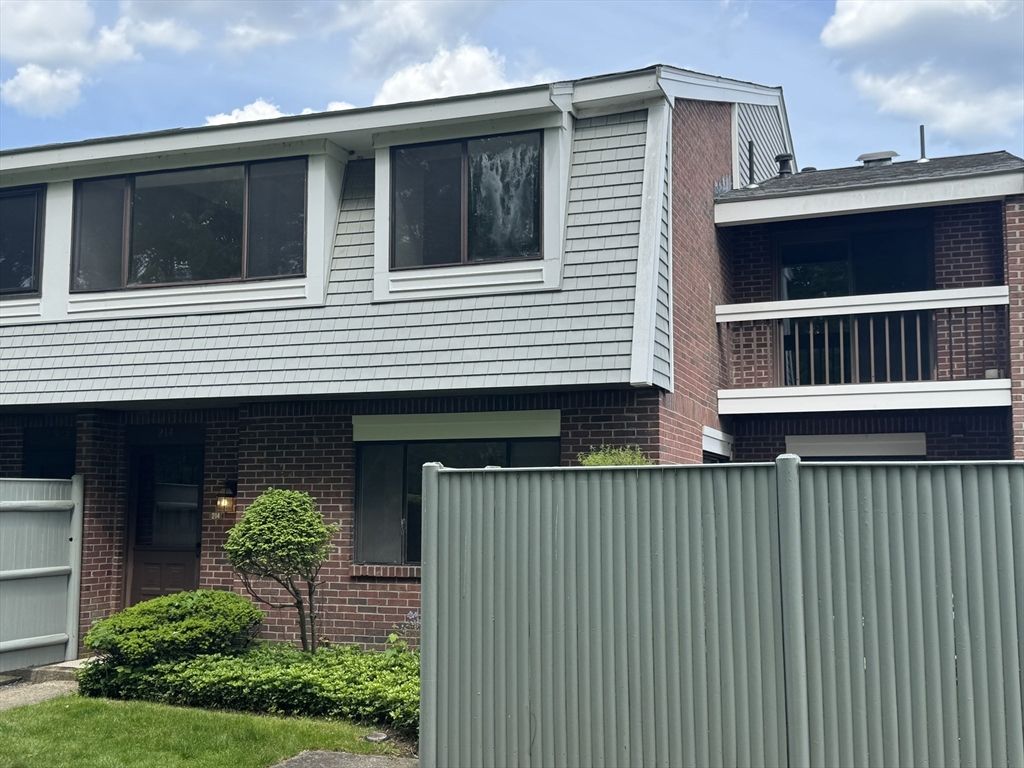 214 Greenbrook Drive 214