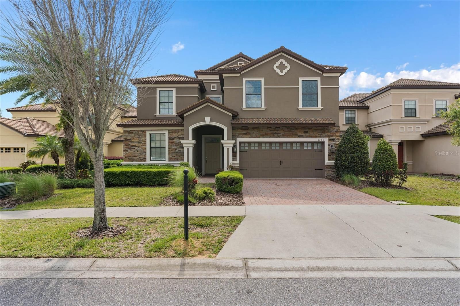 1403 Moon Valley Drive