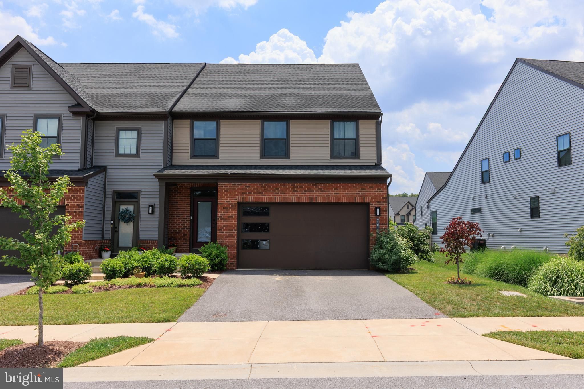 7615 Rossville Lane