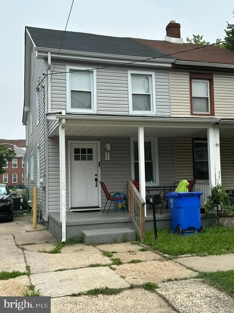 819 W 2nd Street
