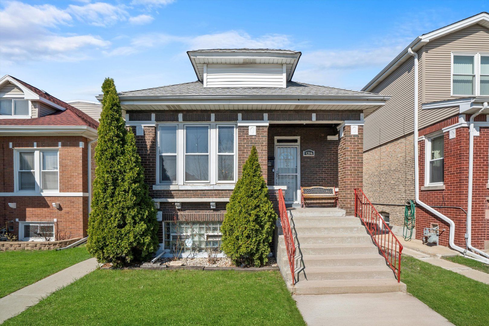1314 S 59th Court