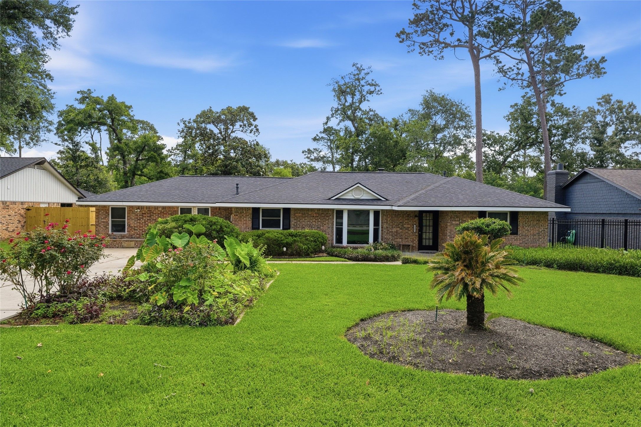 1302 Chestnut Ridge Road