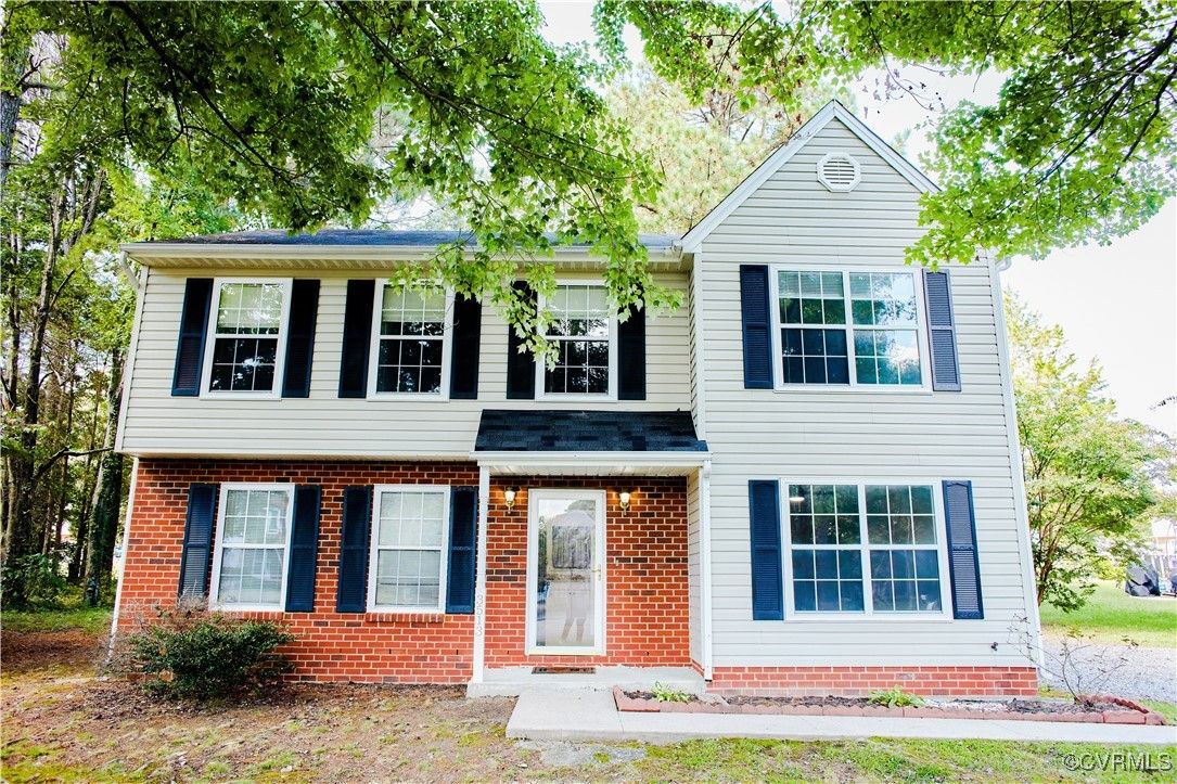 3513 Evergreen Oak Court