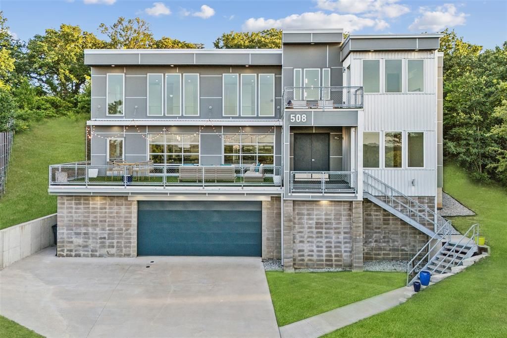 508 Holly Court