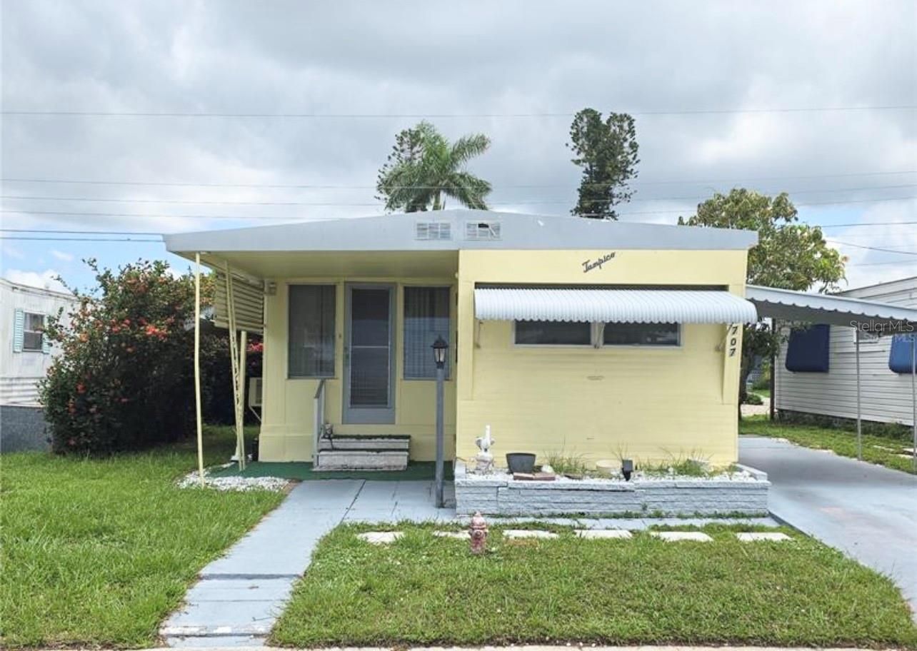 707 49th Avenue Drive W