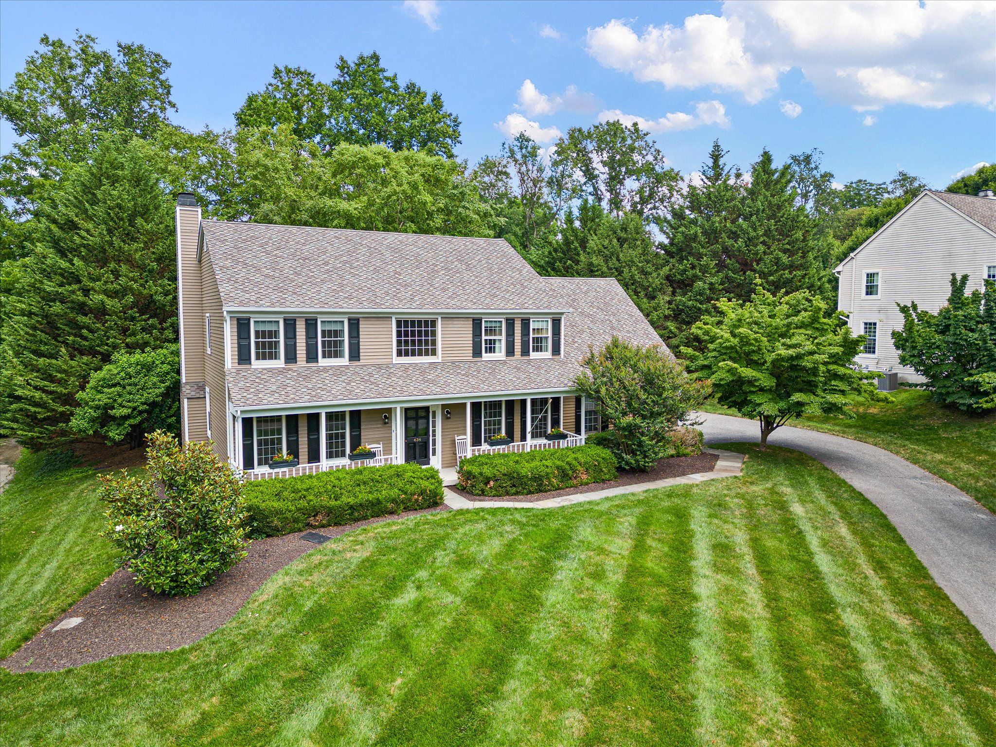 434 Buttonwood Road