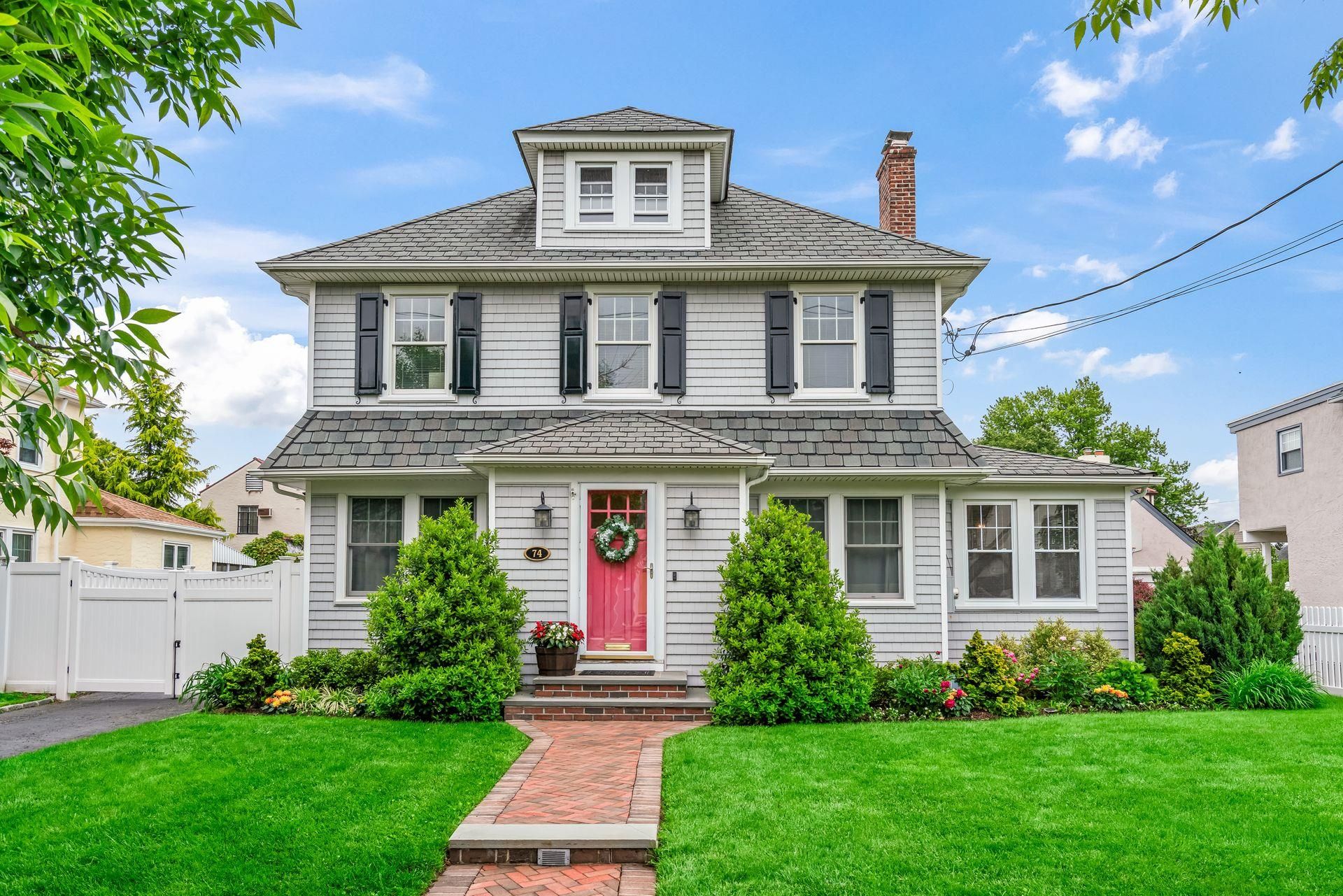 74 Buckingham Road