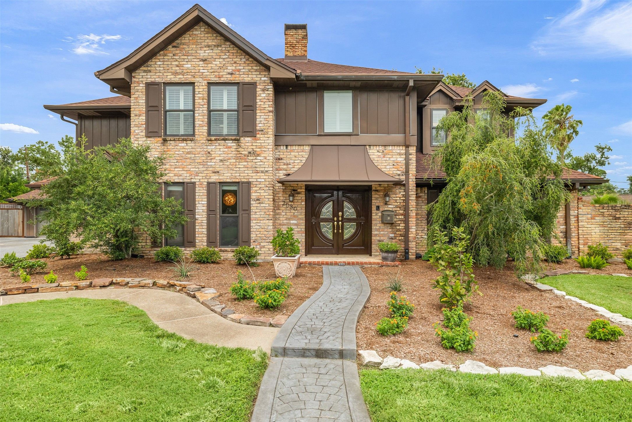 2030 Willowmoss Court