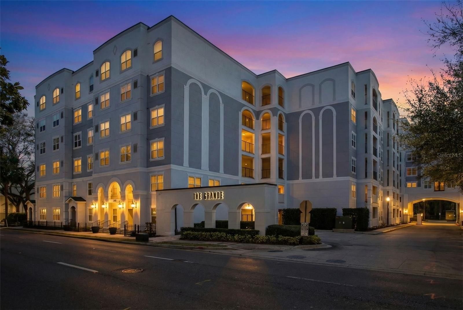 204 E South Street 6057