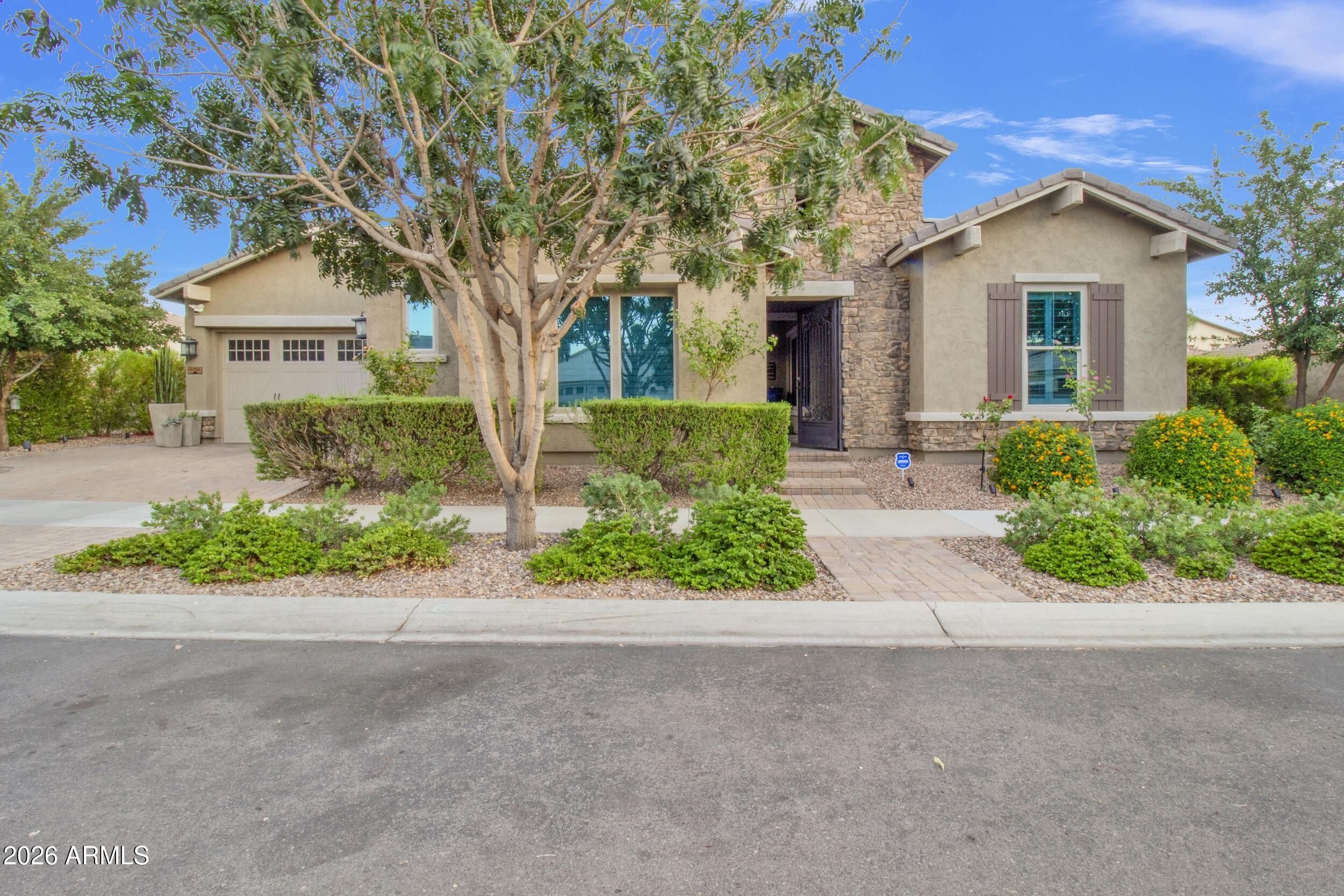 10705 E Diffraction Avenue