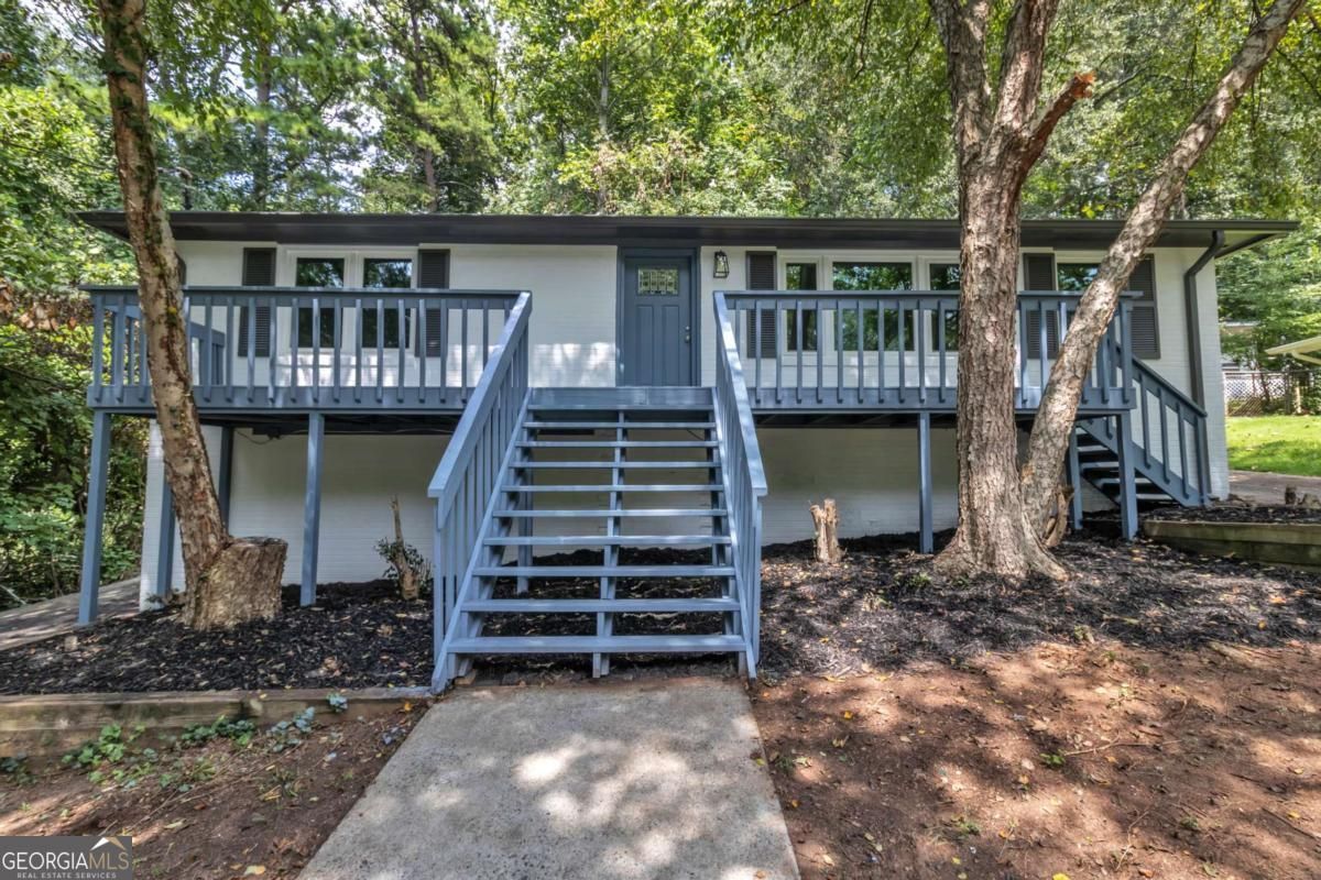 831 Daniell Drive Se