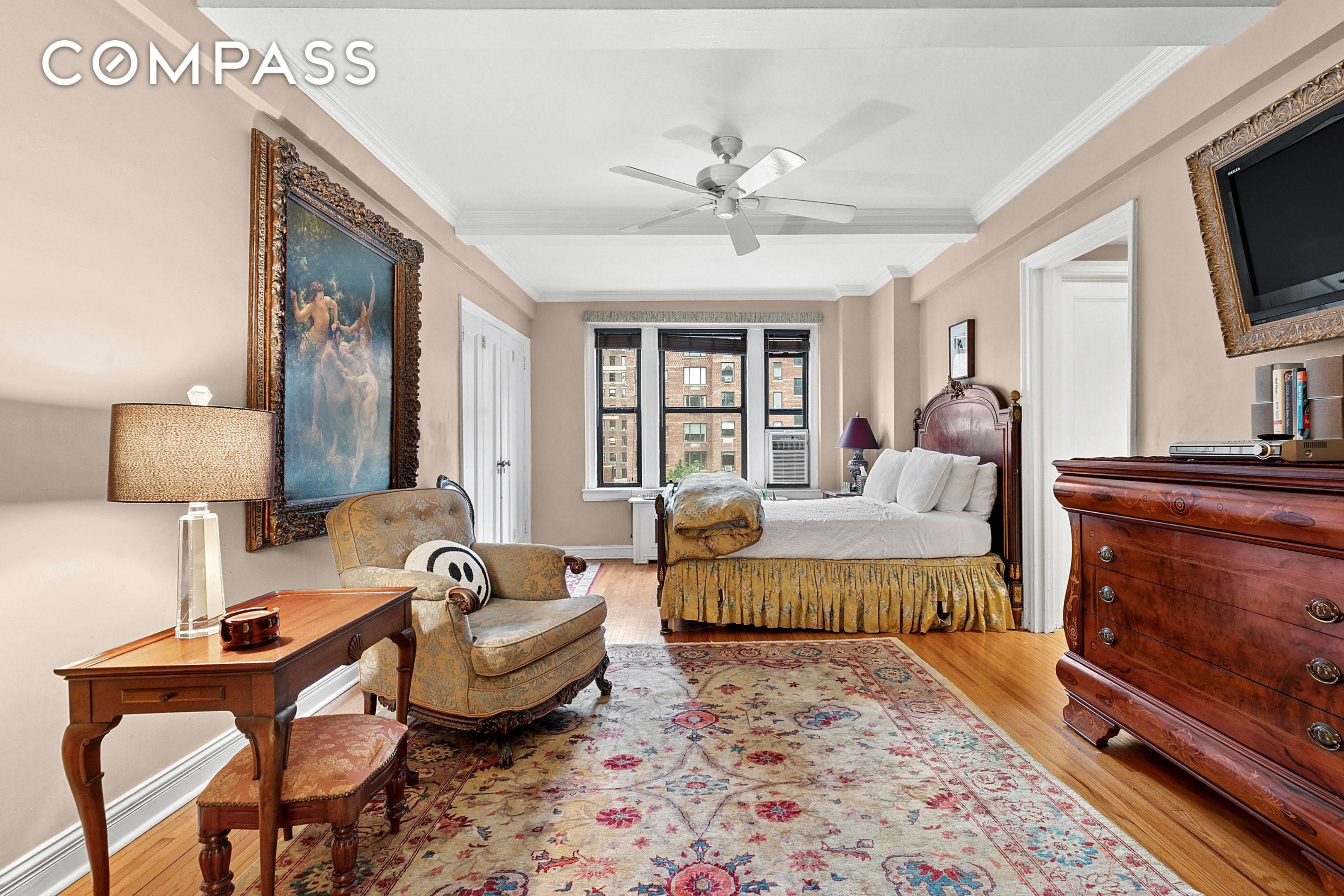 339 E 58th Street 9B