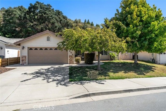 604 Hillside Court